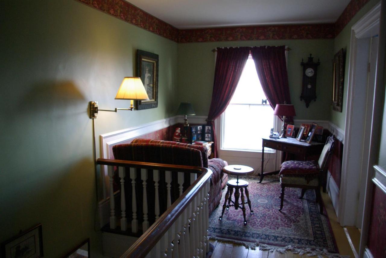 A Seafaring Maiden Bed&Breakfast Granville Ferry Eksteriør billede